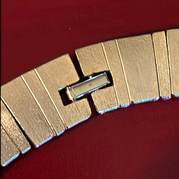 Les Bernard Runway Couture Vintage 1980’s Necklace/Earrings Set /Original Case - Picture 10 of 13